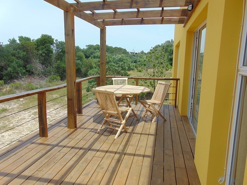 Casa en venta en Altos de Punta Piedras.